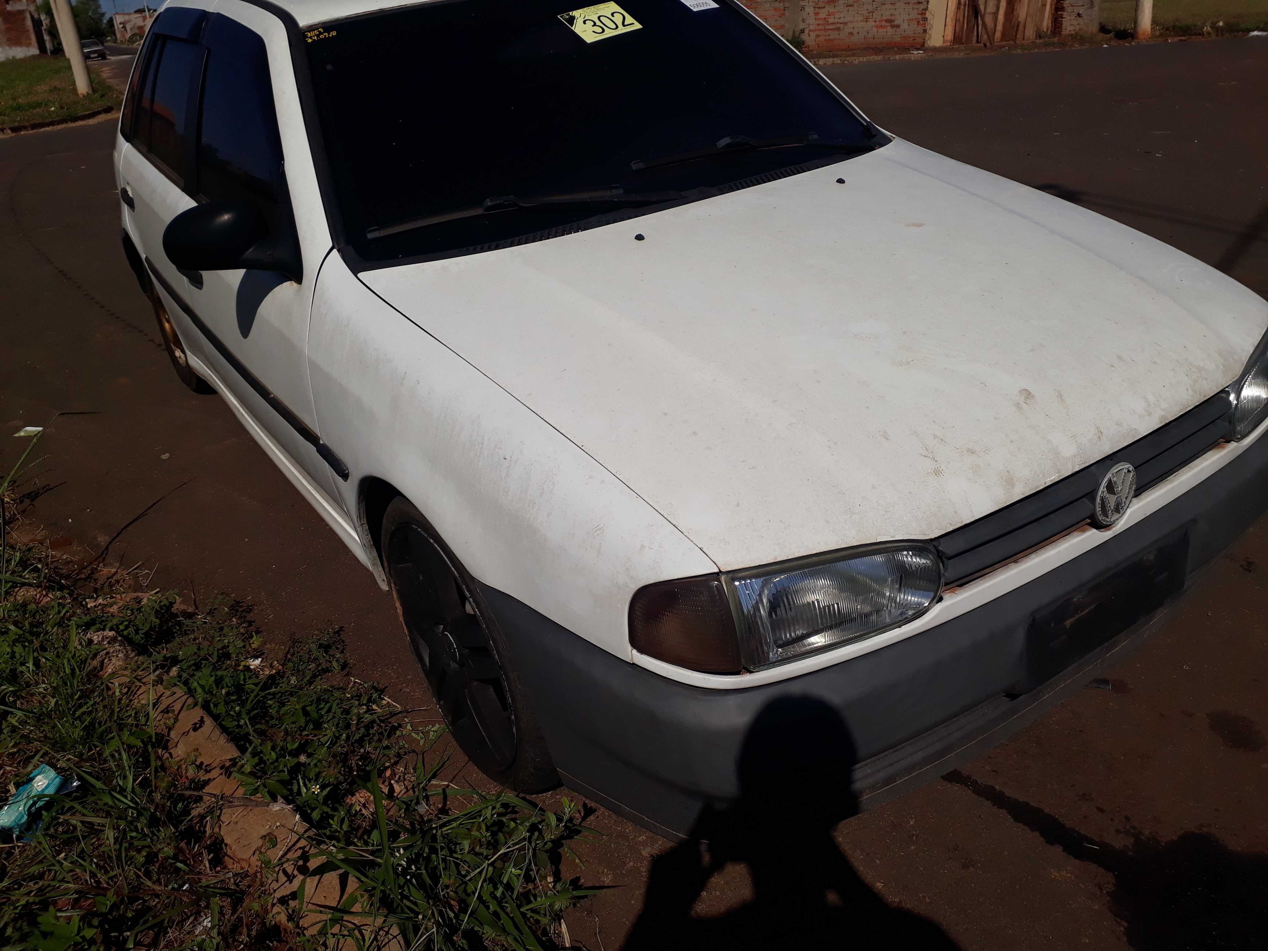 VW - VolksWagen Gol 1.0 Mi 8V G4 4p 2009